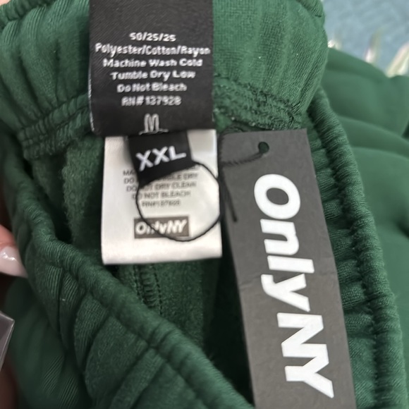 New Only NY Men's Track & Field Sweatpants - Picture 3 of 3